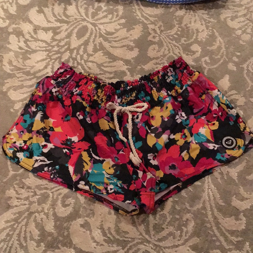 NWOT Roxy Active Shorts
